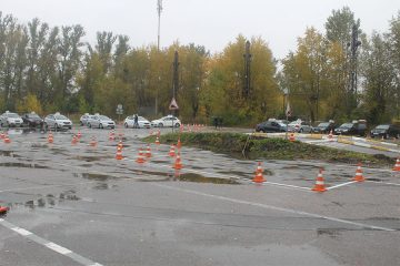 практические уроки на автодроме